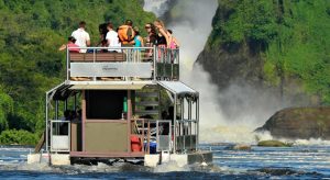 Boat cruise to the bottom of Murchison falls